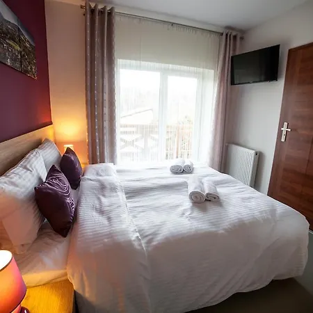 Alojamento de Acomodação e Pequeno-almoço Pod Ochorowiczówką 3*