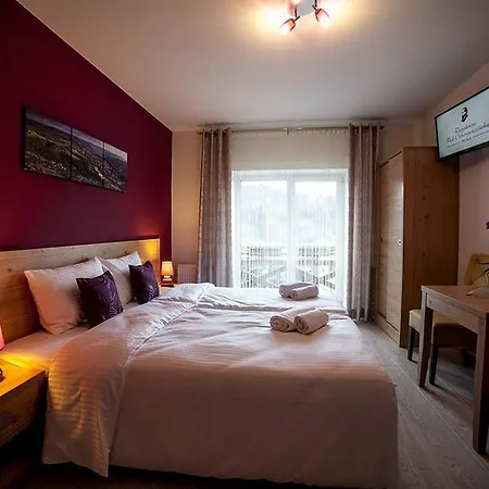 Alojamento de Acomodação e Pequeno-almoço Pod Ochorowiczówką 3*