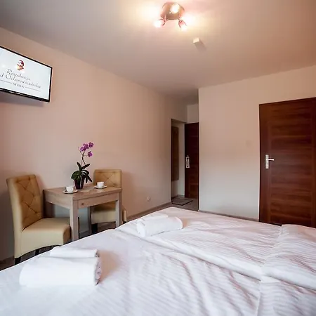 Alojamento de Acomodação e Pequeno-almoço Pod Ochorowiczówką