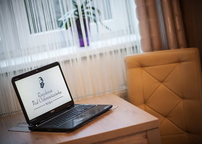 Bed & Breakfast Rezydencja Pod Ochorowiczowka 3*